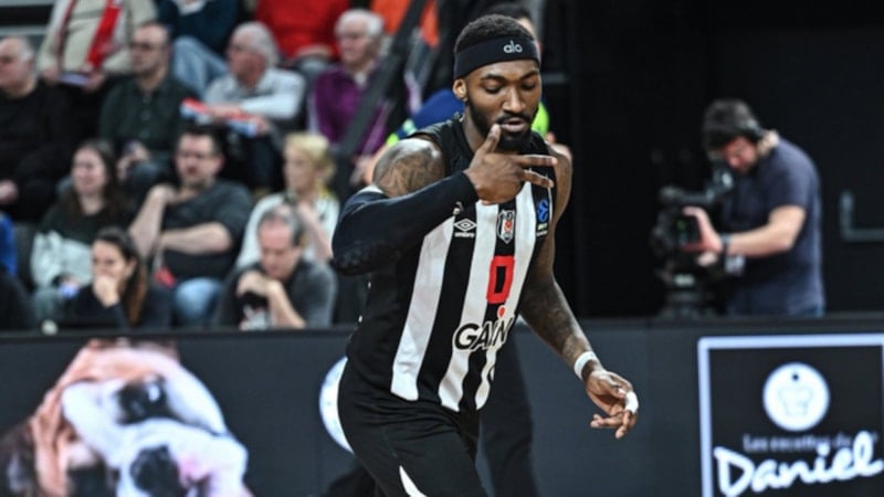 Beşiktaş, Fransa'da Cosea'yı yendi