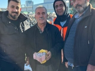 Gaziantep'te 110 bin TL'lik poşeti yanlışlıkla çöpe attı