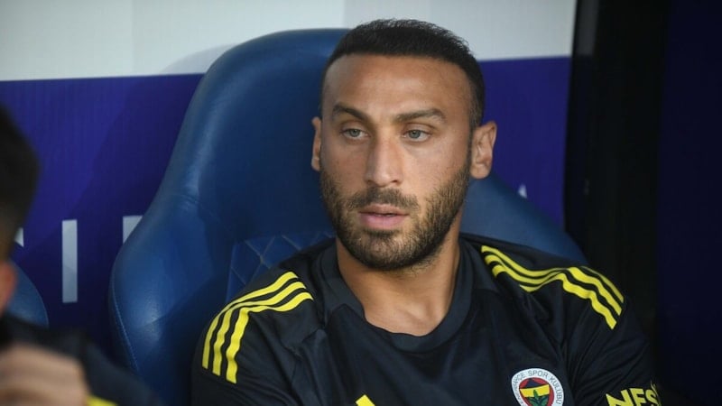 Fenerbahçe, Cenk Tosun'un sözleşmesini feshetti!