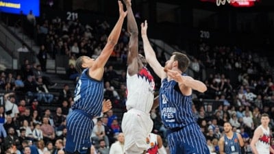 Anadolu Efes, Baskonia'ya kaybetti