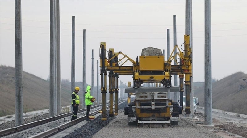 Kamu yatırımlarına bu yıl için 1,9 trilyon liralık ödenek ayrıldı