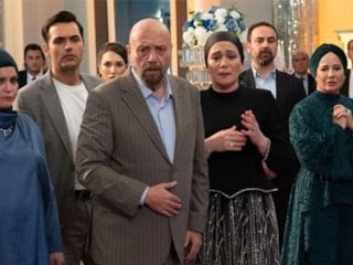 Kızılcık Şerbeti'ne geri döndü: Ünallar'a büyük şok! Özellikle Nursema...