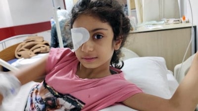 Mardin'de gözlük camı kırıldı, görme yetisini kaybetti