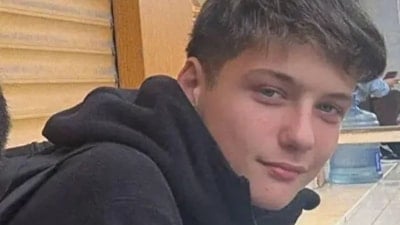 İstanbul'da bıçaklı kavgada öldürülen 16 yaşındaki çocuğun annesi konuştu