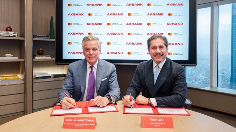 Banka özel sektör iş birliğiyle Kadın KOBİ’lerin dönüşümüne güç katılıyor