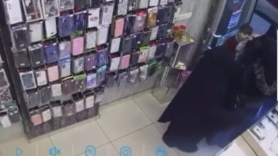 Gaziantep’te çocuğunun ameliyat parası olan altınlar çalındı