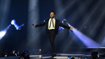Tarkan yaklaşık 7 yıl aradan sonra İstanbul’da sahne aldı