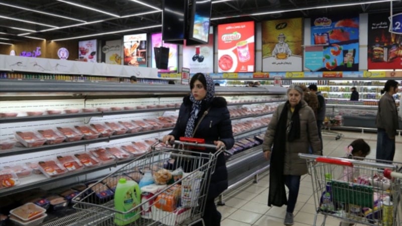 İran’da ekonomik krize “Kalabarg” hamlesi