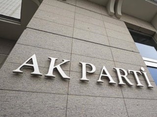 AK Parti, dizi ve sinema sektörü temsilcileriyle bir araya gelecek