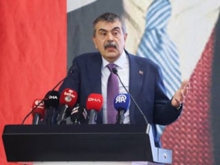 Yusuf Tekin: İstanbul'da asrın hırsızlığı var, karnelerde Atatürk kaldırıldı yalanına sarılıyorlar