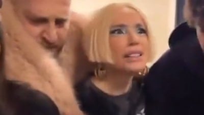 Gülşen'den Bülent Ersoy taklidi