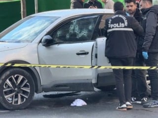 İstanbul'da araca kurşun yağdıran 3 kişi yakalandı