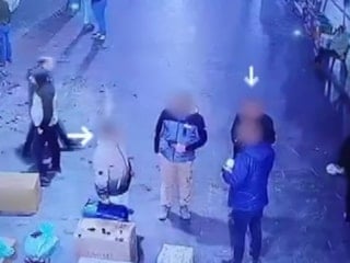 Diyarbakır'da iki kişinin midesinden 91 uyuşturucu kapsülü çıktı