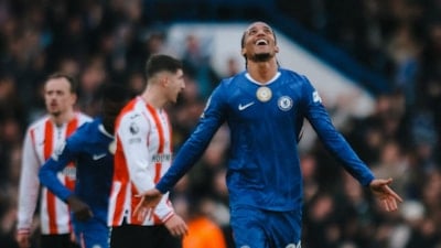 Chelsea, Brenford'u iki golle yıktı