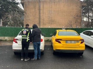 İstanbul'da taksicinin yolcu seçtiği iddiası: Araç trafikten men edildi