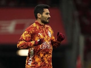 İlkay Gündoğan ıslıklandı!