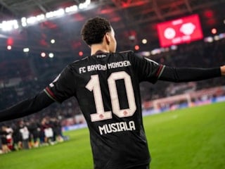 Bayern Münih, Leipzig'e 5 attı