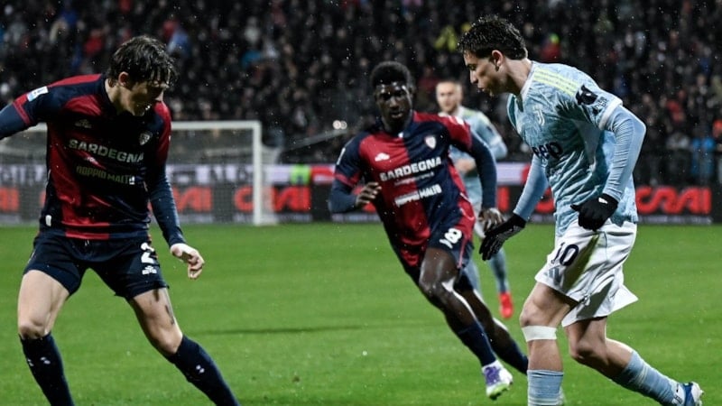 Semih Kılıçsoy'lu Cagliari, Kenan Yıldız'lı Juventus'u yendi