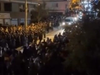 İzmir'de Menzil şeyhi izdihamı