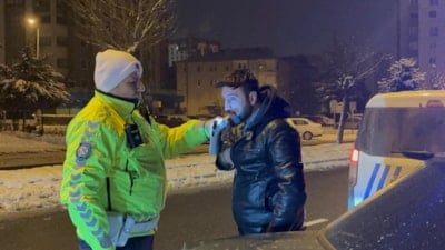 Kayseri'de polisin alkollü sürücü ile imtihanı