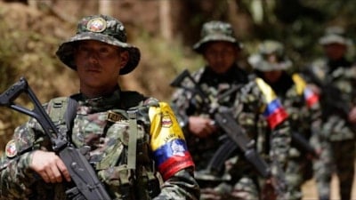 Kolombiya'da iki silahlı grup çatıştı: 30 ölü