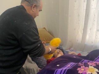 Antalya'da baldızının emanetine 10 yıldır 'evlat' gibi bakıyor