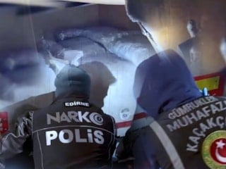 Gümrük kapısında narkotik operasyonu: 290 kg uyuşturucu ele geçirildi