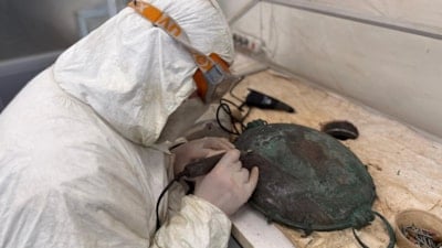 Tarihi eserlere laboratuvarlarda hayat veriliyor