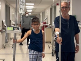 11 yaşındaki Bekir, dedesinin böbreğiyle hayata tutundu