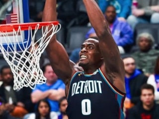 NBA'de Detroit Pistons'tan, Indiana Pacers'a 43 sayı fark