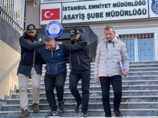 İstanbul'da 60 yıl 6 ay hapis cezası bulunan firari hükümlü yakalandı
