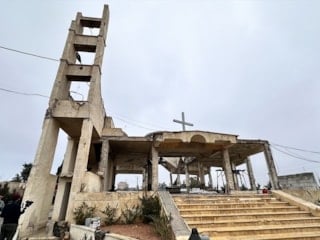 Suriye'de SDG'nin atölyeye çevirdiği kilise görüntülendi