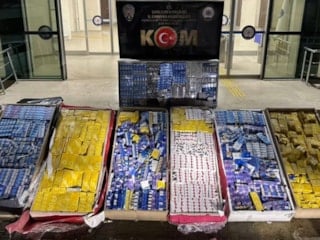 Şanlıurfa’da 40 bin paket kaçak sigara ele geçirildi