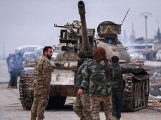 Suriye ordusu, adım adım Rakka'ya doğru ilerliyor