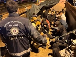 Hatay'da 174 kaçak göçmen yakalandı