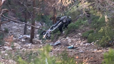 Mersin'de şarampole yuvarlanan 15 yaşındaki sürücü yaşamını yitirdi