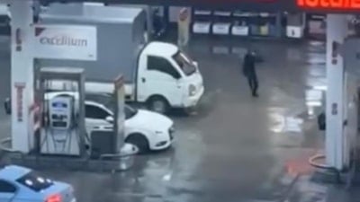 Diyarbakır'da akaryakıt istasyonunda silahlı saldırı