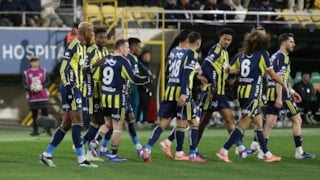 Fenerbahçe, Alanyaspor deplasmanında kazandı