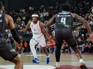 Karşıyaka, Aliağa Petkimspor'u uzatmada devirdi