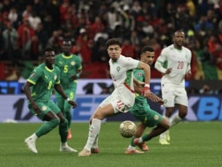 Olaylı finalde kupaya uzanan Senegal oldu