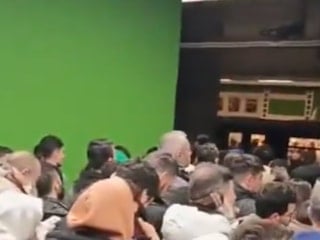 İstanbul'da kar çilesi: Metrolarda yoğunluk