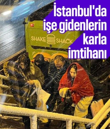 İstanbul'da kar yağışıyla birlikte işe gidenlerin zor anları