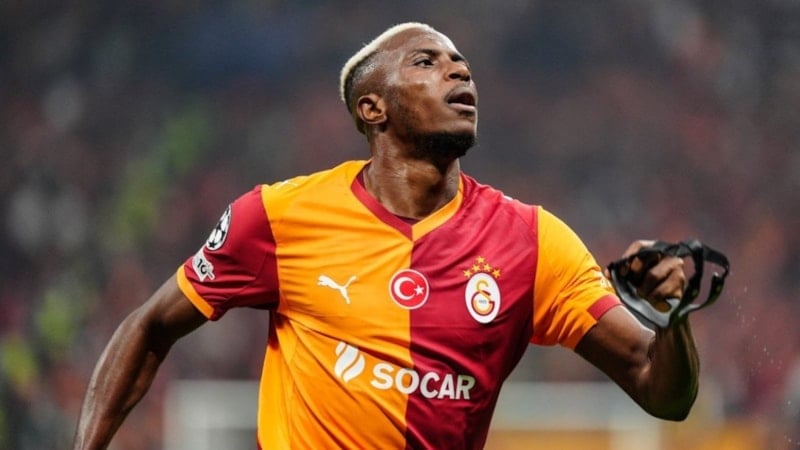 Victor Osimhen İstanbul'da
