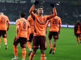 Selçuk İnan'ın korktuğu oldu: Ernest Muçi uzatmalarda galibiyeti getirdi