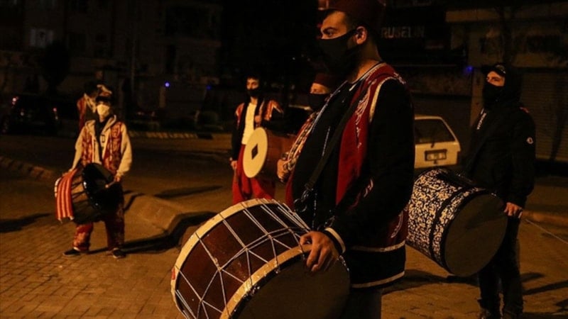 İlk sahur ne zaman, saat kaçta? 2026 Ramazan'ın ilk sahuru...