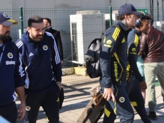 Fenerbahçe, Antalya'dan ayrıldı