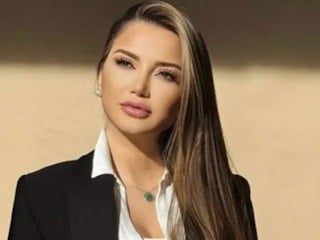 Esra Ezmeci’ye 'klinik psikolog' unvanı nedeniyle ceza: Yalan haberlere dava açacağım