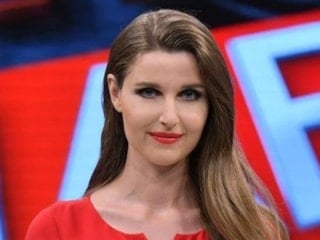 İşine son verilen Pınar Erbaş'a ünlü kadınlardan destek