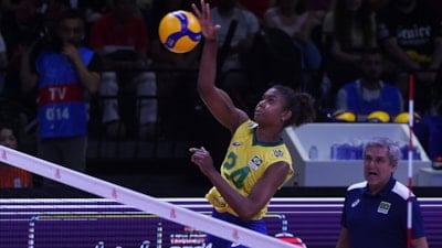 VakıfBank'ta Lorenne Teixeira ile yollar ayrıldı