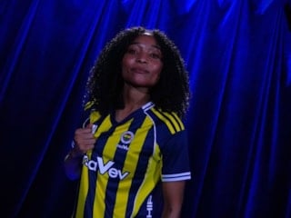 Fenerbahçe, Olga Massombo'yu kadrosuna kattı